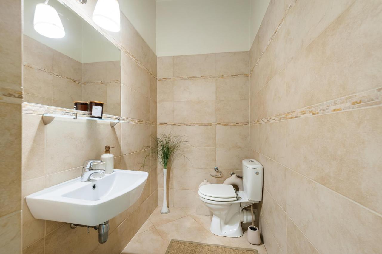 Roma Apartment - Loftaffair Kraków Eksteriør billede